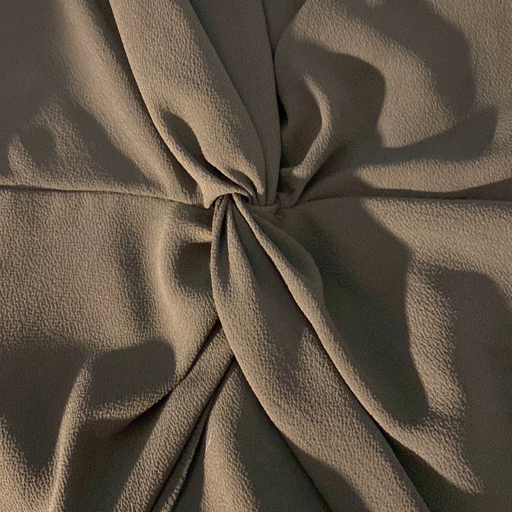 Olive green top - Picture 2 of 2